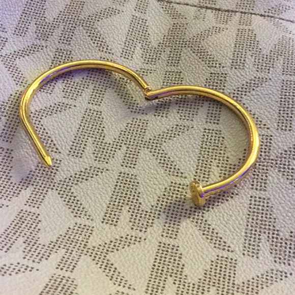 gold nail bracelet - Picture 2 of 2
